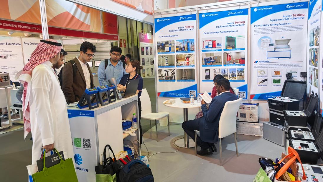 馳宇電力閃耀中東（迪拜）國(guó)際電力、照明及新能源展